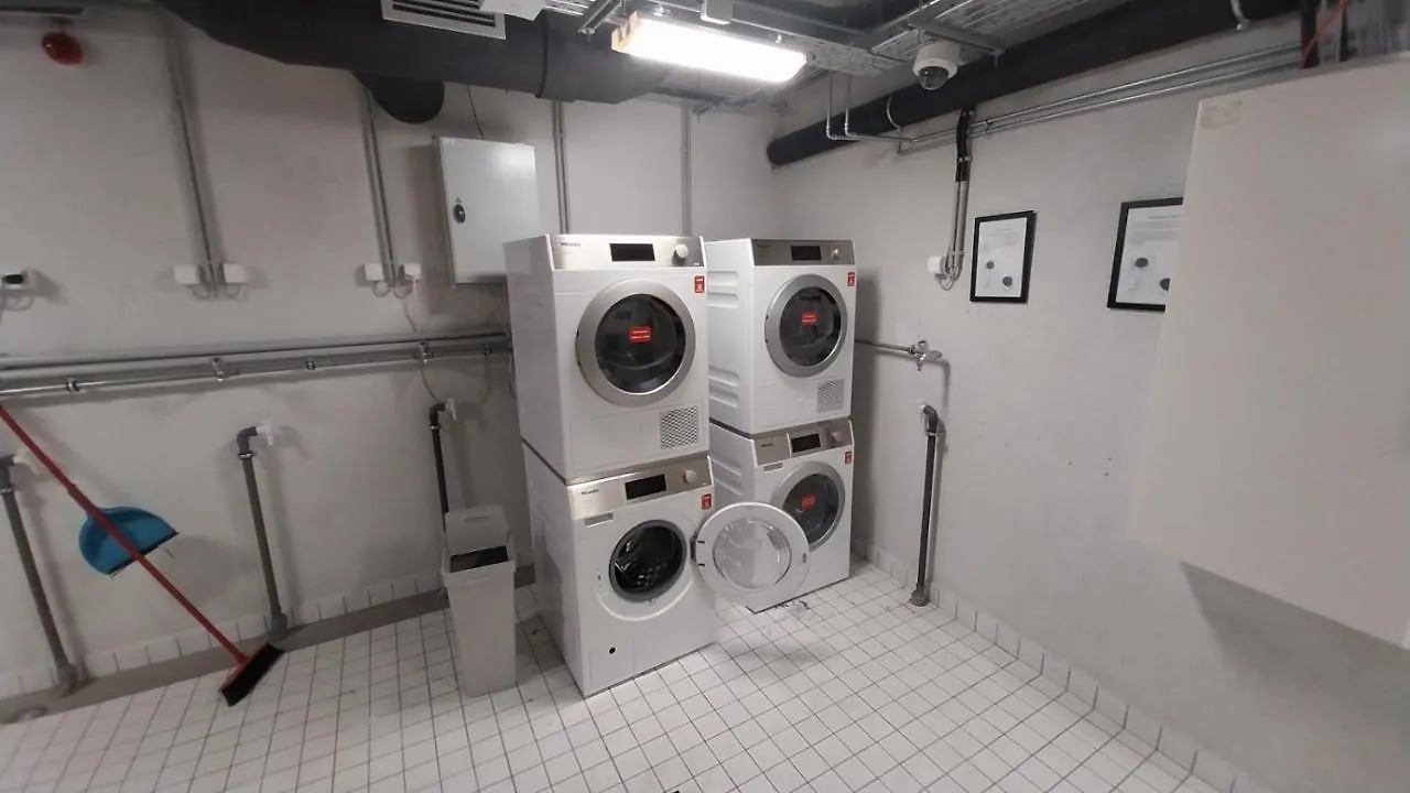 Peaceful Basement Apartment With Terrace & Free Gym Budapeszt Węgry