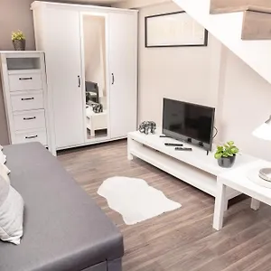  Apartament Bakats Square Premium With Ac