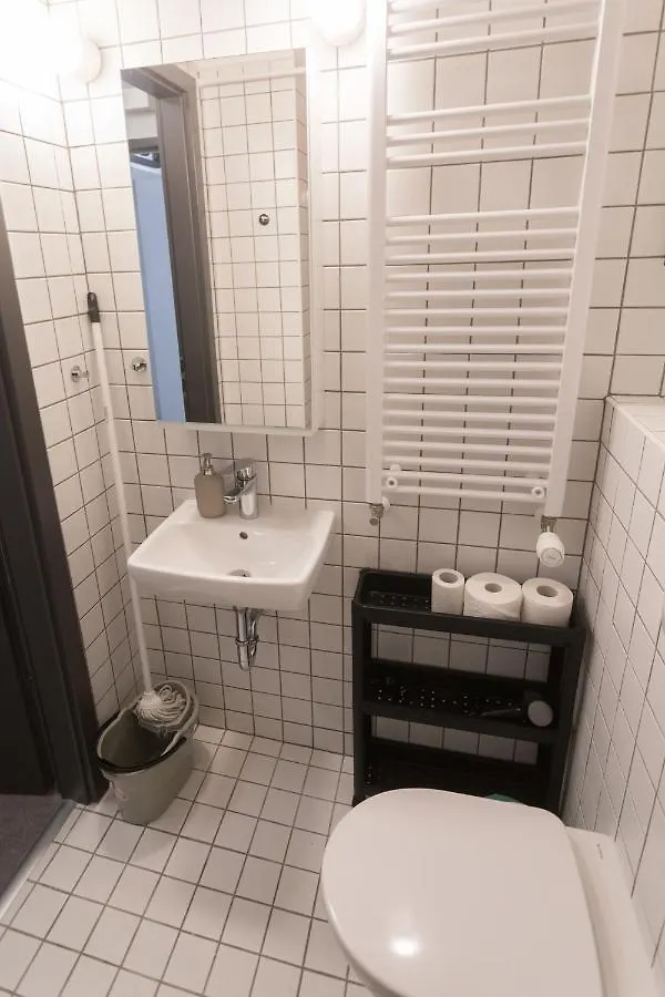 Peaceful Basement Apartment With Terrace & Free Gym Budapešť