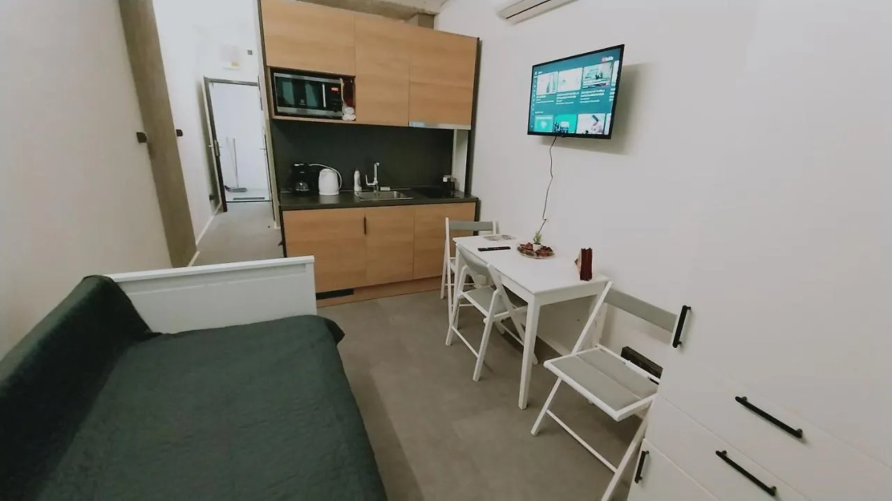 Peaceful Basement Apartment With Terrace & Free Gym Budapest 0*,  Hungary