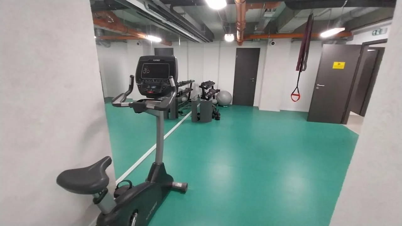 Peaceful Basement Apartment With Terrace & Free Gym Budapest Hongrie